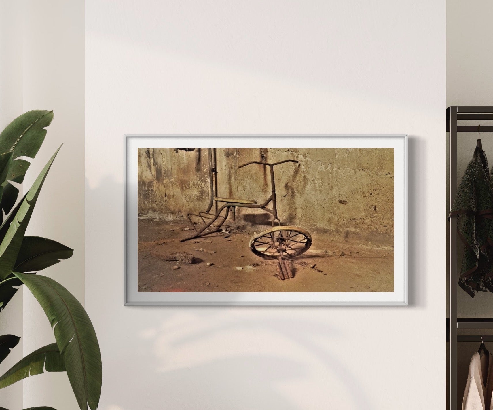 Patrik Lienhart, (Art no. #022) Old Tricycle (Photo Fine Art)